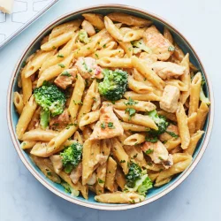 CHICKEN PENNE